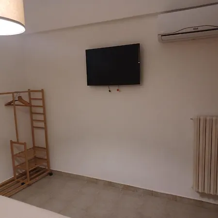 Dimora White 2.0 * אוסטוני